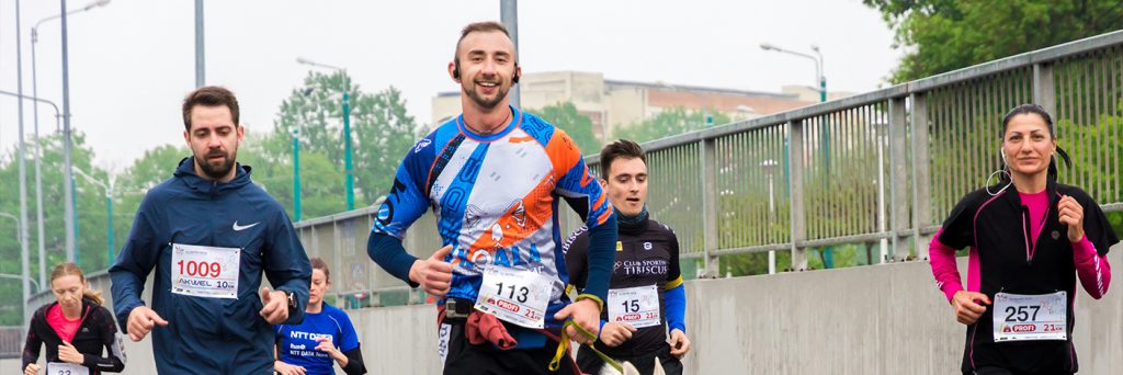 Individuelle-laufshirts-beim-teamevent