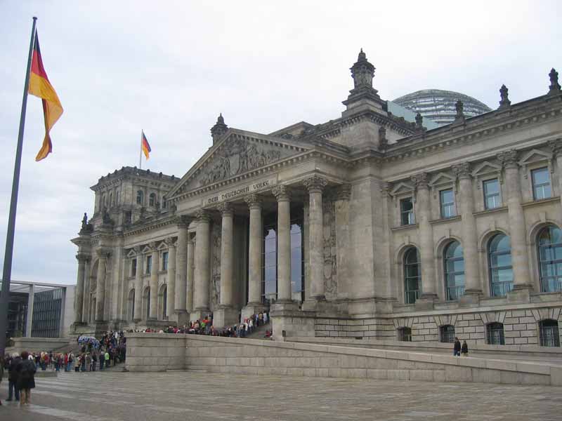 Teamoutfits-Textildruck-Berlin-Reichstag